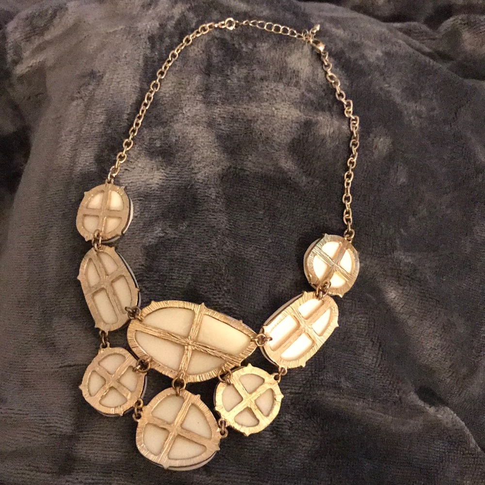 Statement necklace - Picture 2 of 2